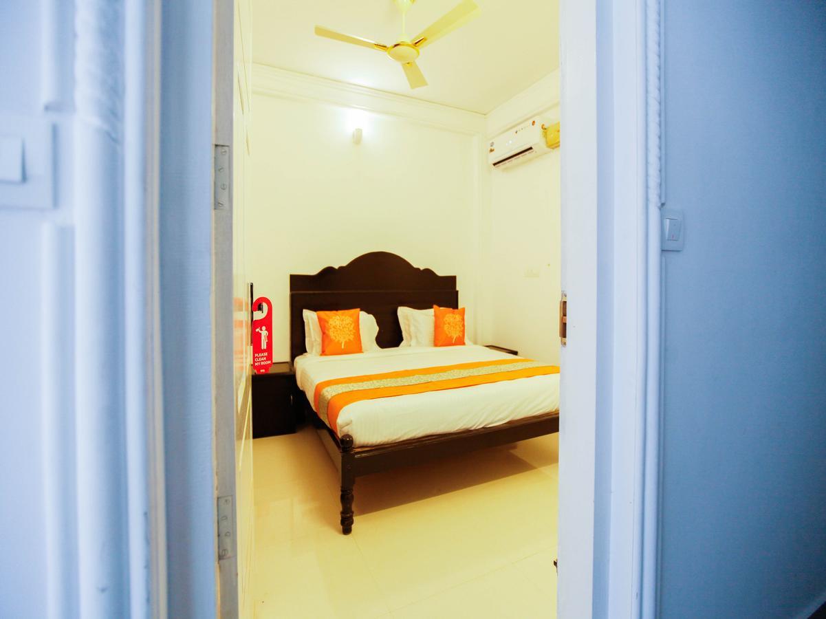Oyo 4867 Royal Homes Alappuzha Esterno foto